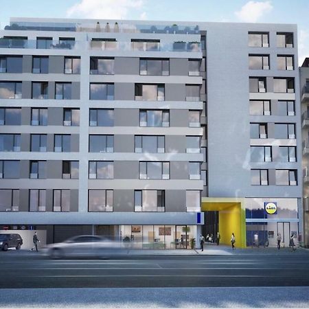 Free Parking In Garage Karolina Plazza, New Cosy Studio With All You Need Prag Exteriör bild