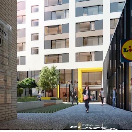 Free Parking In Garage Karolina Plazza, New Cosy Studio With All You Need Prag Exteriör bild
